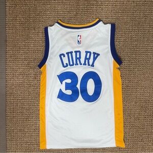 NBA Steph Curry Jersey #30. Youth Small. Official licensed product